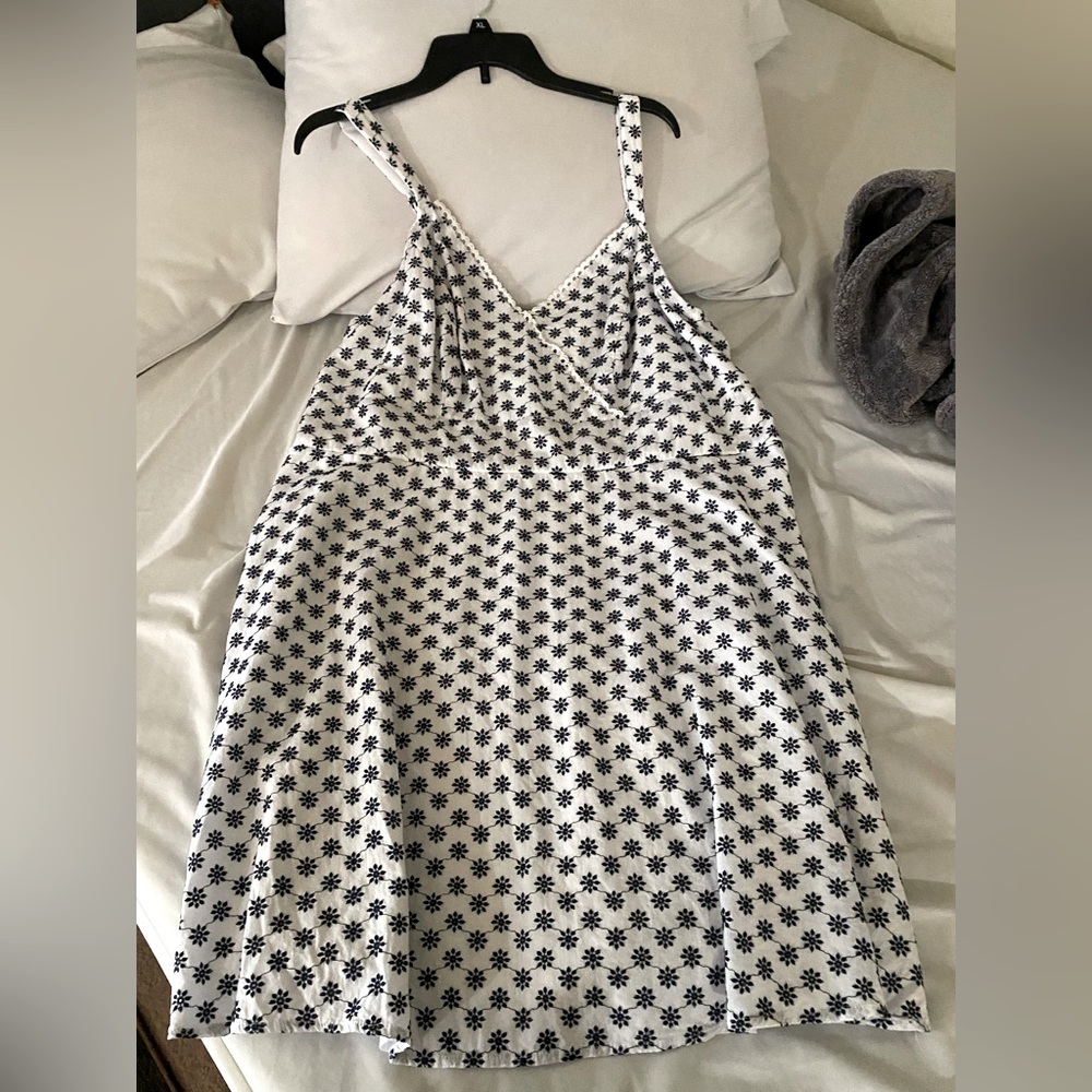 Trixxi black and white floral dress 3x